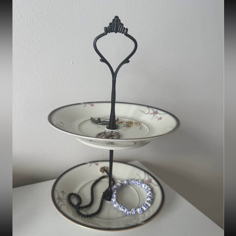 Two Tier Stand - Picture 2 of 4